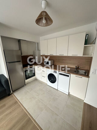  Appartement à louer 2 pièces 43 m²