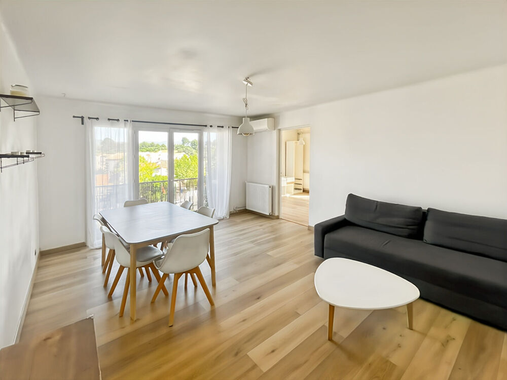 A vendre appartement T3 de 63 m² avec 2 balcons secteur la Pounche 13190 Allauch