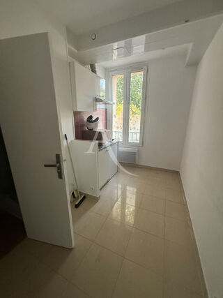  Appartement à louer 1 pièce 22 m²
