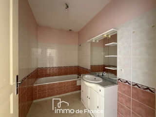  Immeuble à vendre 8 pièces 230 m²