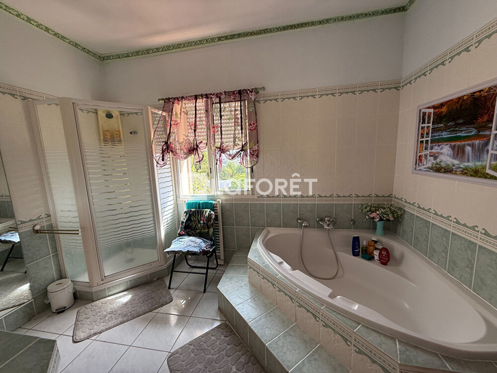 à vendre  Maison Fayence (83440)