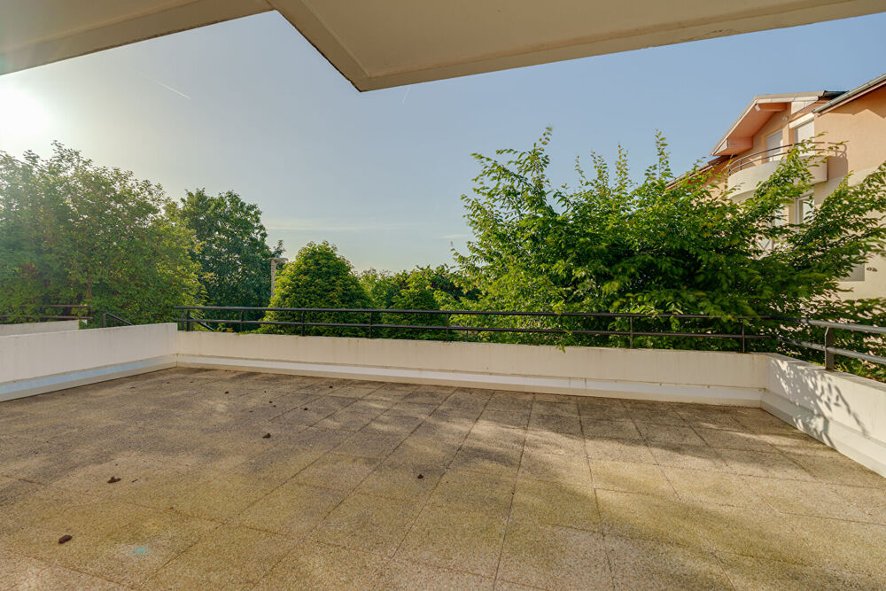 Appartement 2 pièces 49 m² · à Evian les Bains · 49 m² · 200 000 €