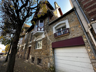  Maison � vendre 9 pi�ces 203 m�