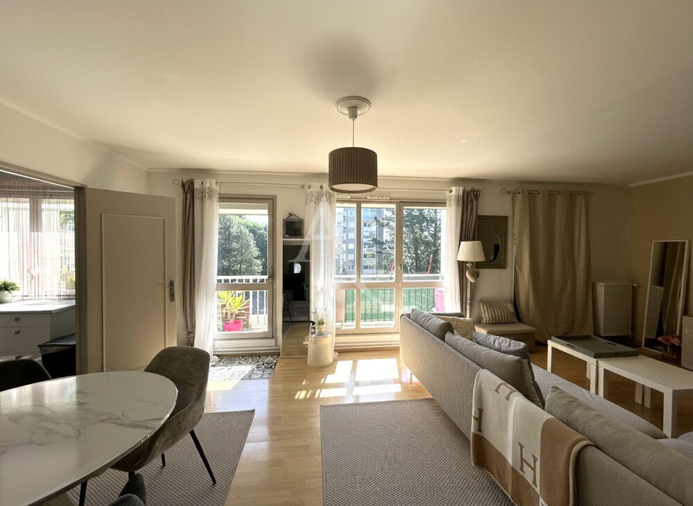 Appartement 5 pièces 115 m2 avec ascenseur + stationnement