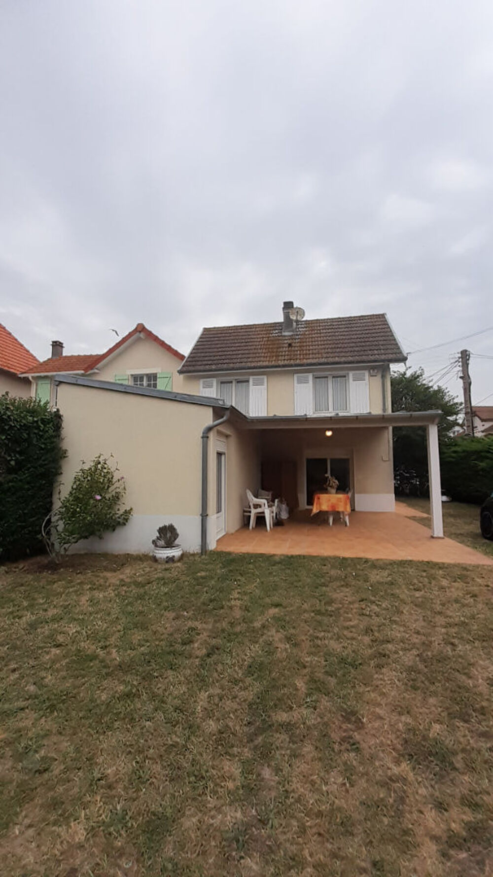 COURSEULLES/MER, à 150 m de la plage !
