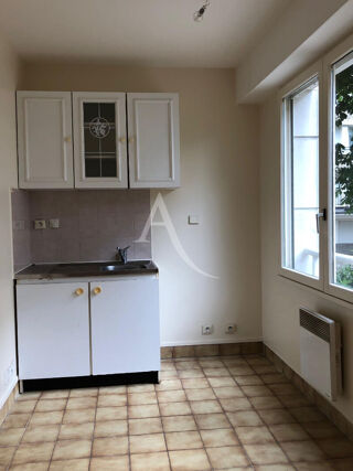  Appartement à louer 1 pièce 27 m²