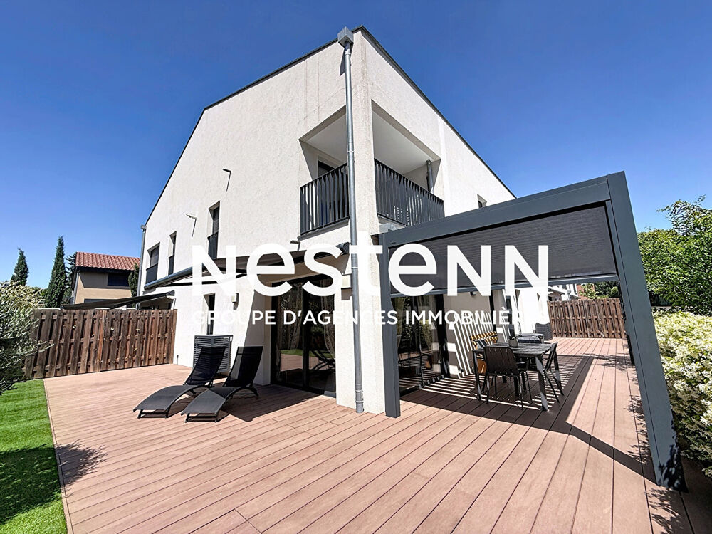 Grand Appartement d'exception T4 pièces 3 chambres avec Grande terrasse dans une petite copropriété Secteur Eglise - 69500 BRON