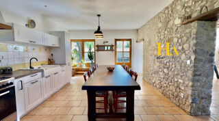  Maison à vendre 12 pièces 369 m²