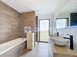  Maison 4 pièces 120 m² Bourgoin jallieu