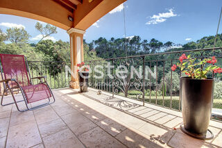  Maison  vendre 6 pices 215 m