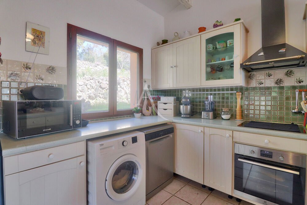 VILLA VARAGES DE 106M2 AU CALME SUR TERRAIN DE 2525M2 ET PISCINE