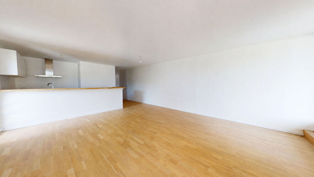Vente Appartement Appartement 4 pièce(s) 112 m2 avec immense terrasse! Champs sur marne
