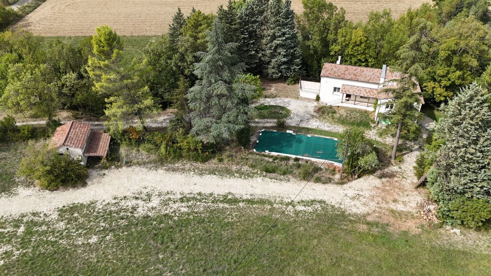 Vente Maison Ardèche. Chomérac. Une propriété rare dans un écrin de verdure. Chomerac