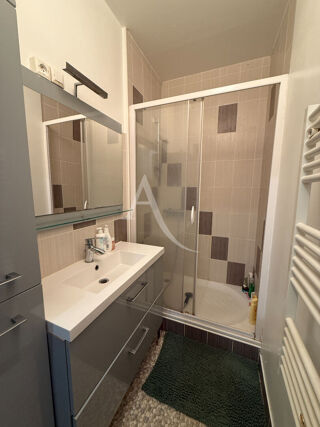 Location Appartement Appartement Saintes 3 pièces - 66.07 m2 Saintes