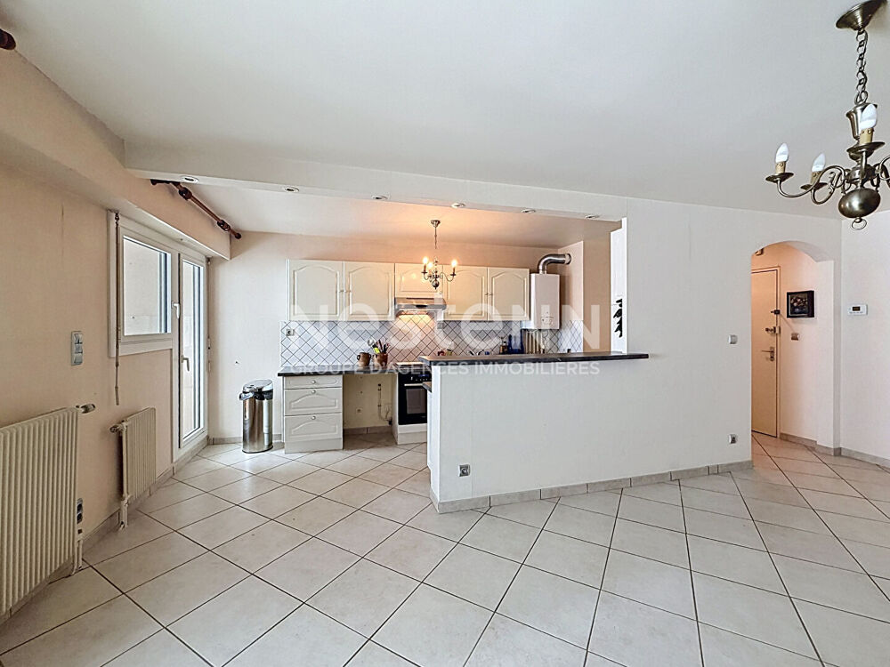 Appartement T3 à vendre à Limoges 72m² avec loggia fermée, parking, cave et ascenseur