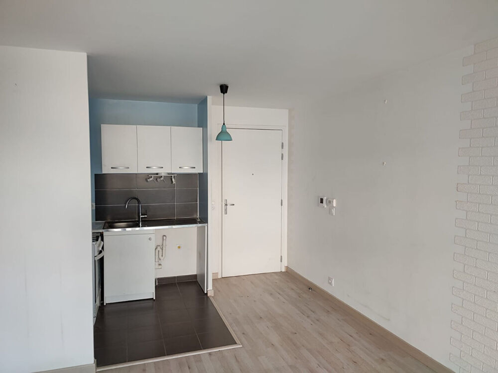 Location Appartement Appartement MEUBLE Orly 2 pièce(s) 43 m2 Orly
