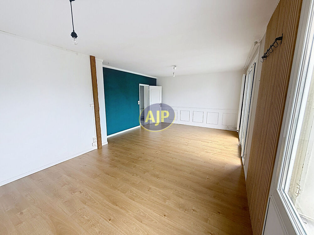 Location Appartement Appartement T3 de 65m²  Mérignac centre + CAVE Merignac