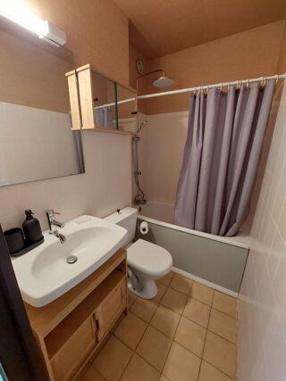  Appartement à louer 2 pièces 25 m²