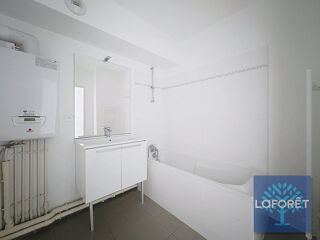  Appartement à louer 1 pièce 43 m²