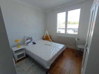  Appartement à louer 2 pièces 10 m²