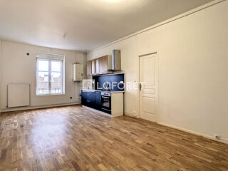  Appartement à louer 2 pièces 50 m²