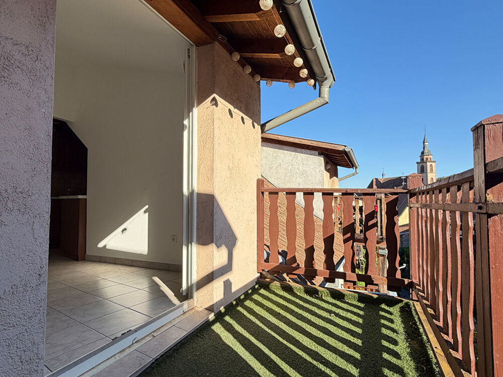 Vente Appartement APPARTEMENT 3 PIÈCES - 88 M2 - BALCON - GARAGE - CALME Barr