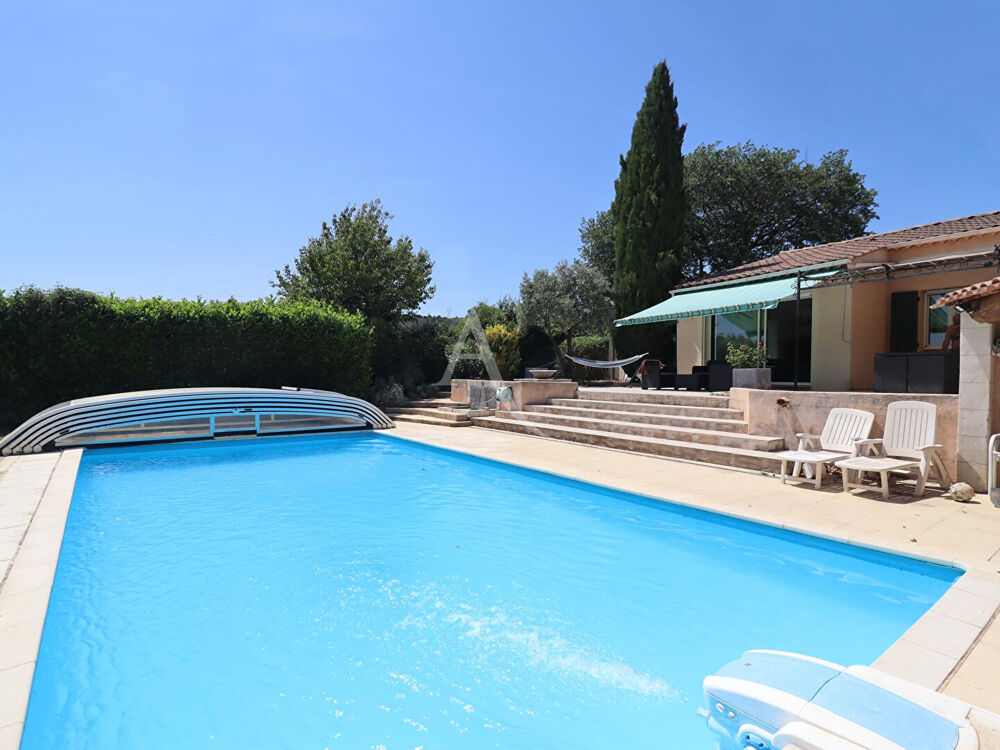 VILLA LUMINEUSE DE PLAIN PIED PISCINE SAINTE TULLE 4 CHAMBRES DE 121.73 m2 AU CALME ABSOLU