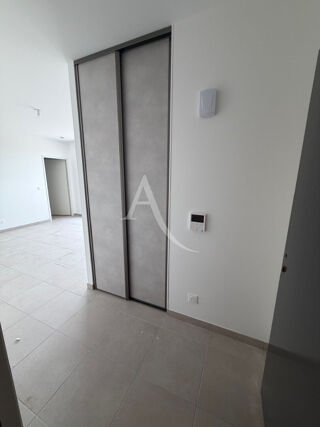  Appartement à louer 2 pièces 46 m²