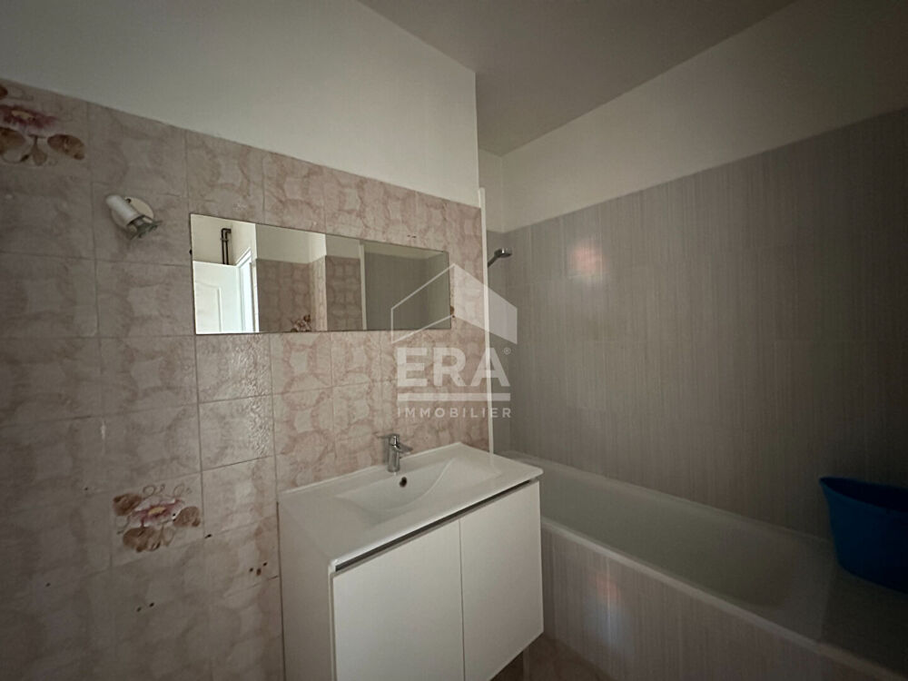 Vente Appartement 3 pièces au calme en dernier étage avec parking et cave Cagnes sur mer