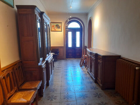  Appartement � louer 6 pi�ces 270 m� Sete