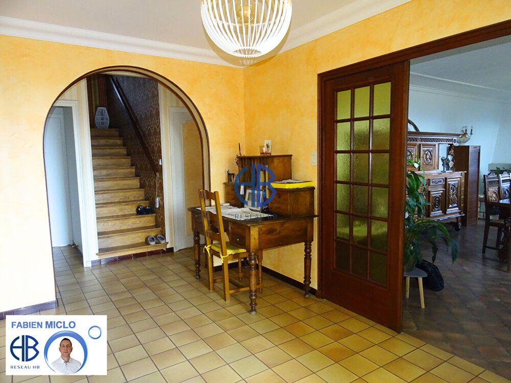 Maison Biol 11 pièce(s) 256 m2