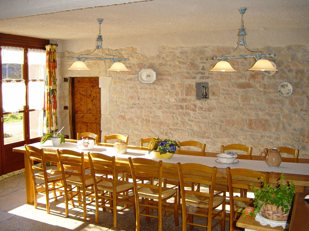 Maison 6 pièces 195 m² · à Orgelet · 195 m² · 249 000 €