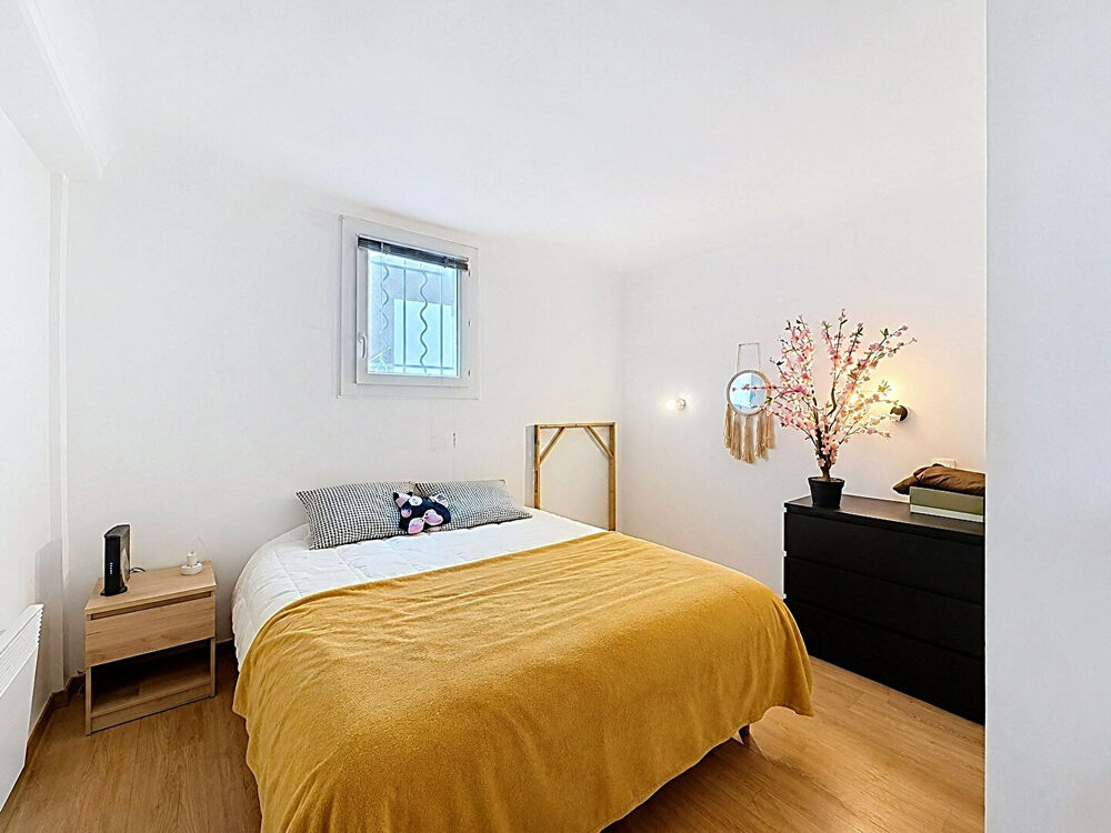 Vente Appartement APPARTEMENT T2 CLIMATISÉ 35m² - PLACE DES CORPS SAINTS Avignon