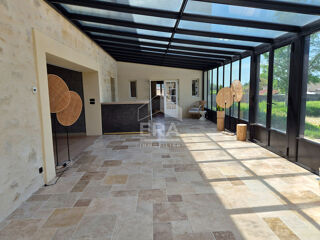  Villa à vendre 10 pièces 324 m²