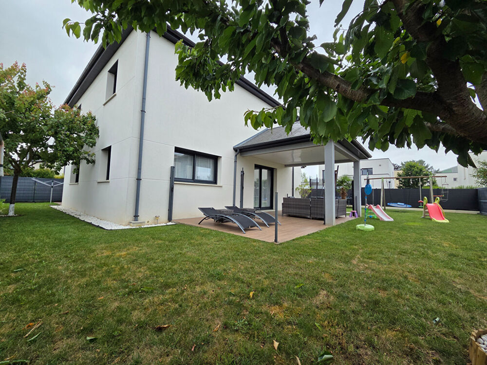 Maison contemporaine de 6 pièces principales