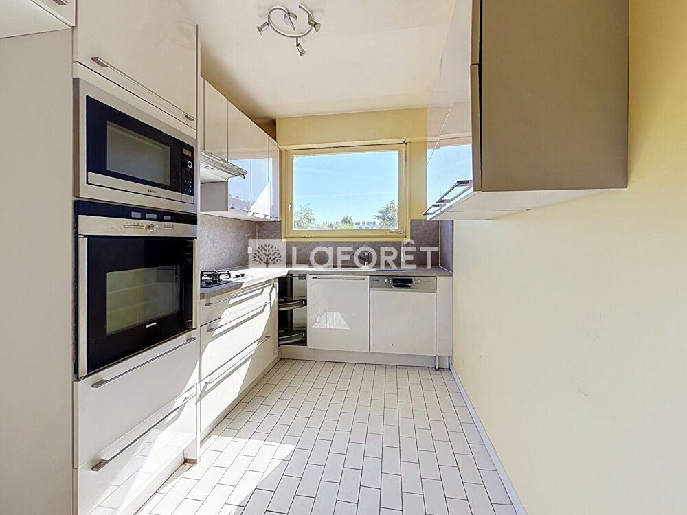Vente Appartement Le Plessis Robinson -5 pièces 104.73 m2 Le plessis robinson