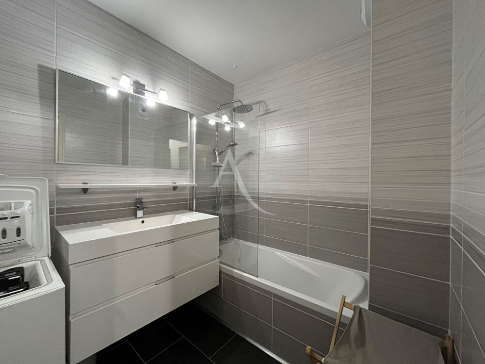 Location Appartement Appartement Annecy 3 pièce(s) 72.03 m2 Annecy