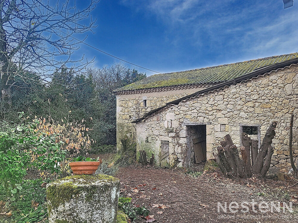 Vente Maison A Vendre Bâtisse en pierre à rénover entièrement d'une surface totale de 352 m² au sol dans hameau Castelnau sur lauvignon