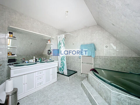  Maison � louer 5 pi�ces 145 m�