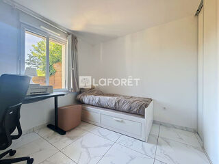  Maison à louer 6 pièces 109 m²