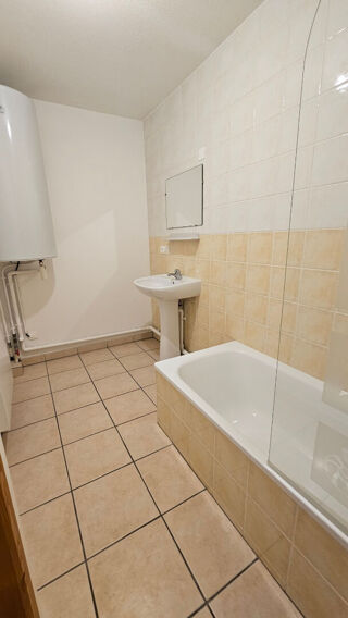 Vente Appartement Appartement Albertville 2 pièce(s) 49.80 m2 - 2 parking 1 cave Albertville