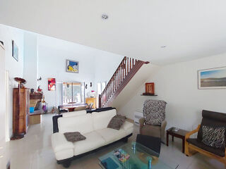  Maison  vendre 8 pices 221 m