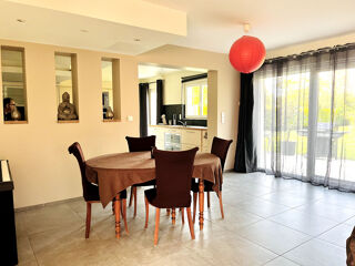  Maison � vendre 7 pi�ces 187 m�