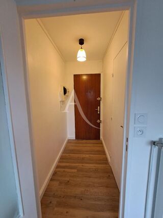  Appartement à louer 1 pièce 29 m²