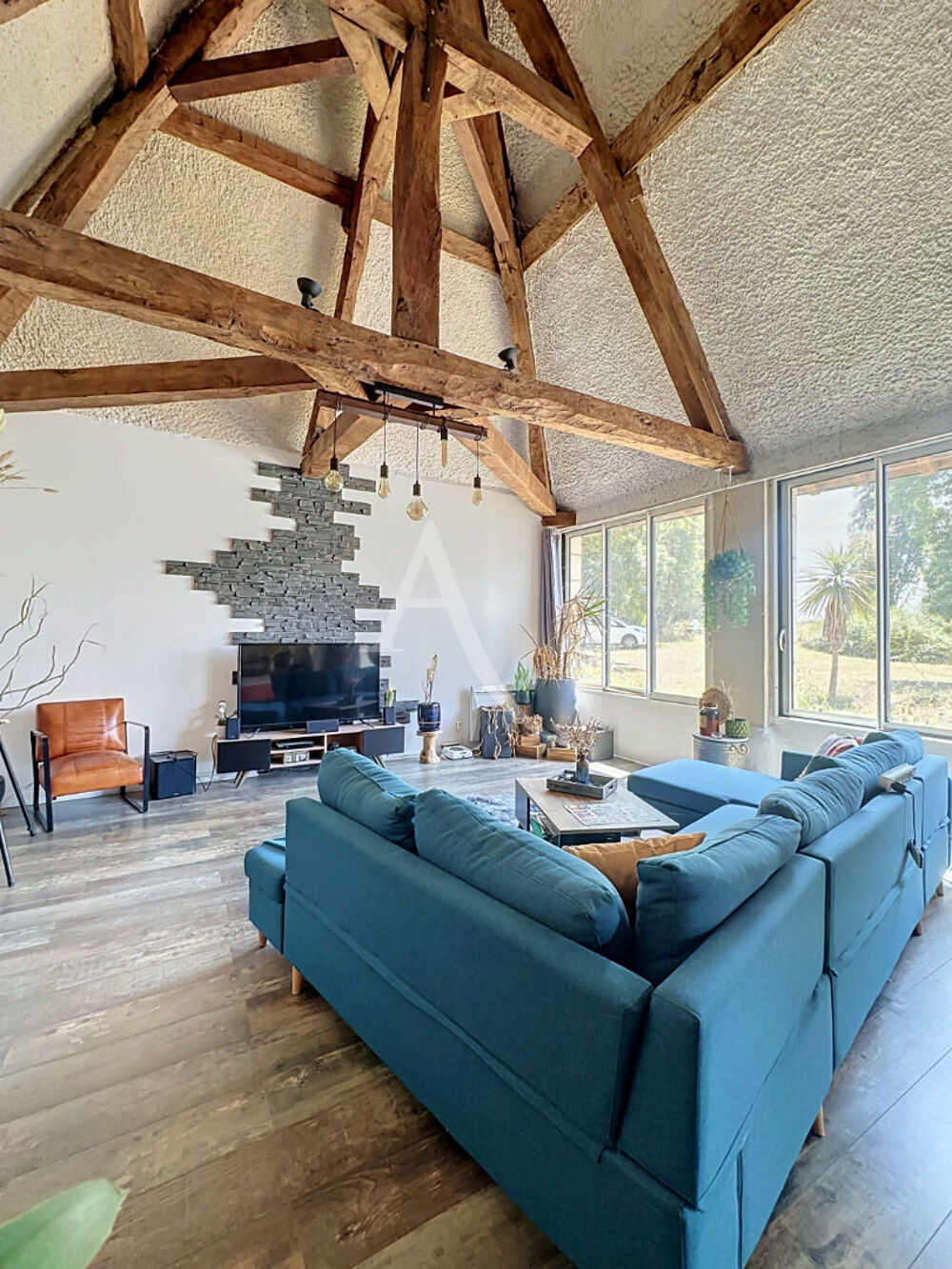Une maison de caractère dans un environnement privilégié à Beaufort en Anjou