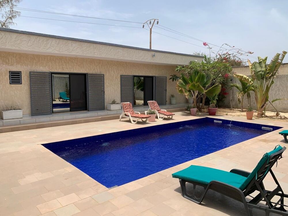 Vente Maison JOLIE VILLA CONTEMPORAINE SITUEE DANS UN QUARTIER RESIDENTIEL Nguerigne (Senegal)