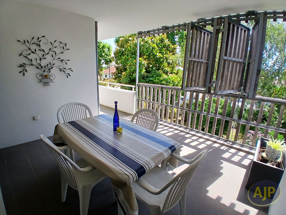ANDERNOS T3 lumineux avec balcon-terrasse proche plage & centre-ville.
