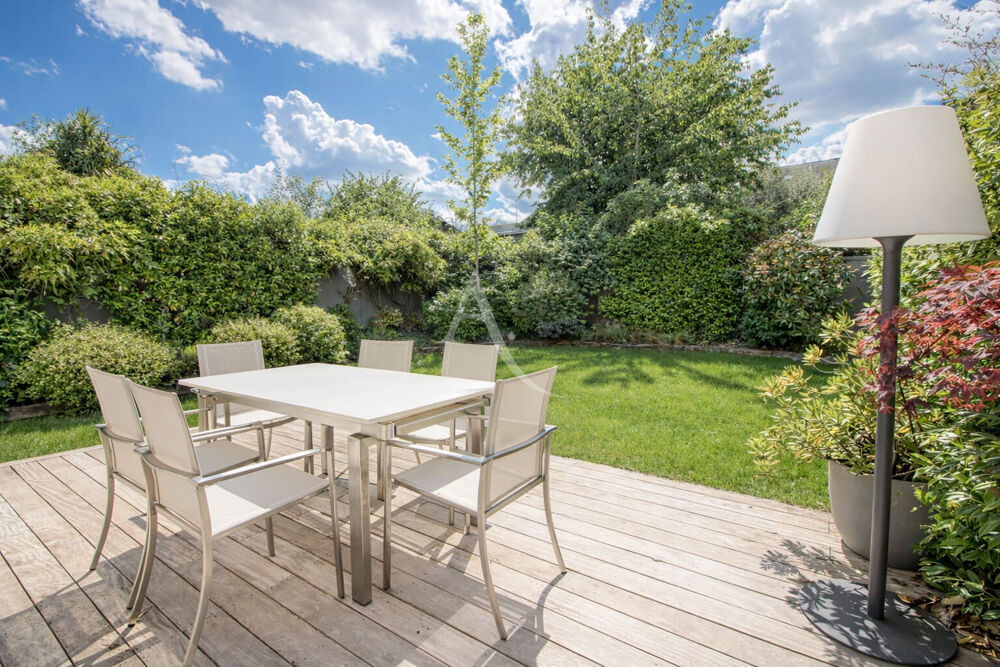 Demeure de prestige de 178 m² (225m² au sol) 5 chambres terrain de 391 m²