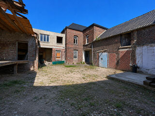  Immeuble à vendre 10 pièces 410 m²