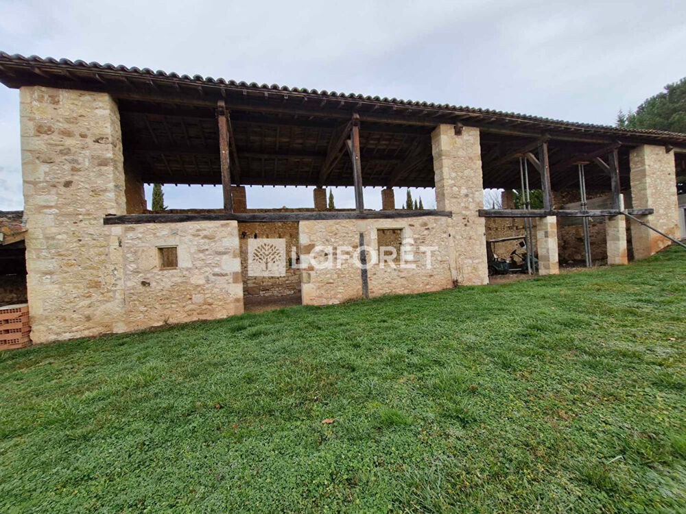 Castelnau-de-montmiral